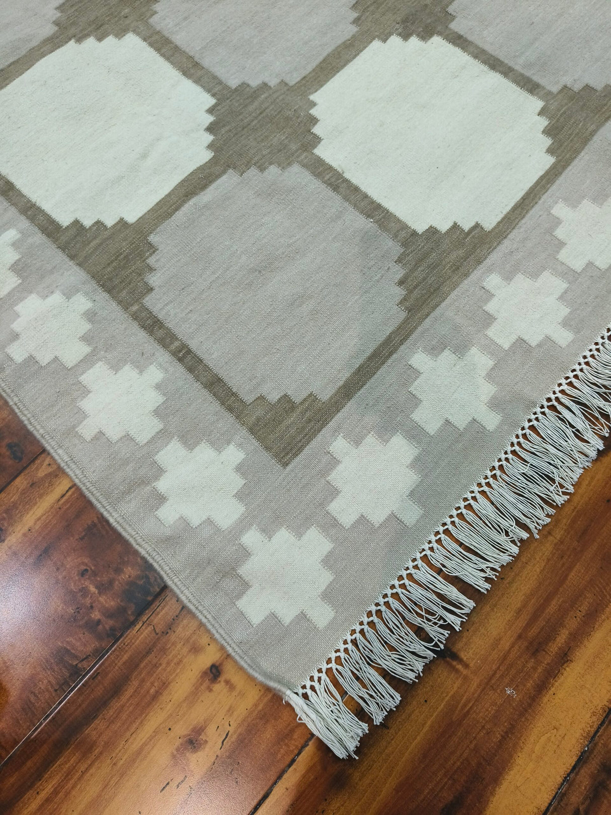 Unique Design Cotton Wool Rug, Handmade Modern Kilim Woven Rug