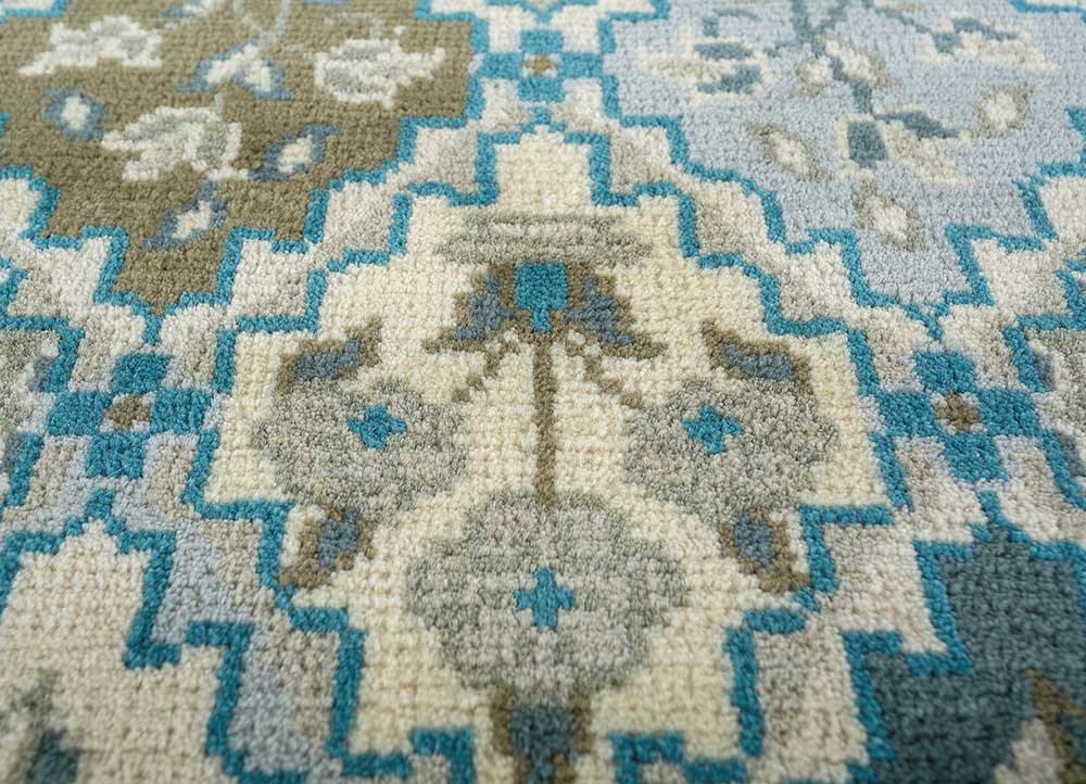 Savana Artisan Silk Hand Knotted Rugs