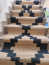 Geometric Patten Jute Runner Black and Begie