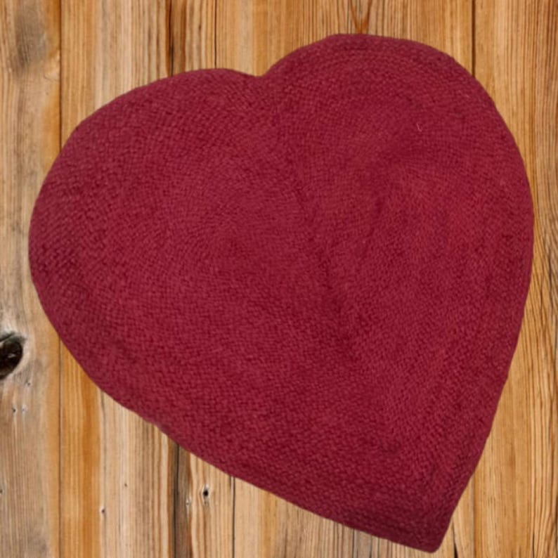 Red Heart Jute Rug,Heart Shape Red Jute Rug