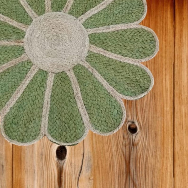 Flower Shape Jute Rug